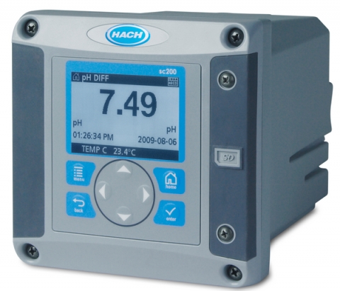LXV404.99.05512 SC200 Universal Controller: 100-240 V AC with one digital sensor input, one analog pH/ORP/DO sensor input, HART and two 4-20mA outputs